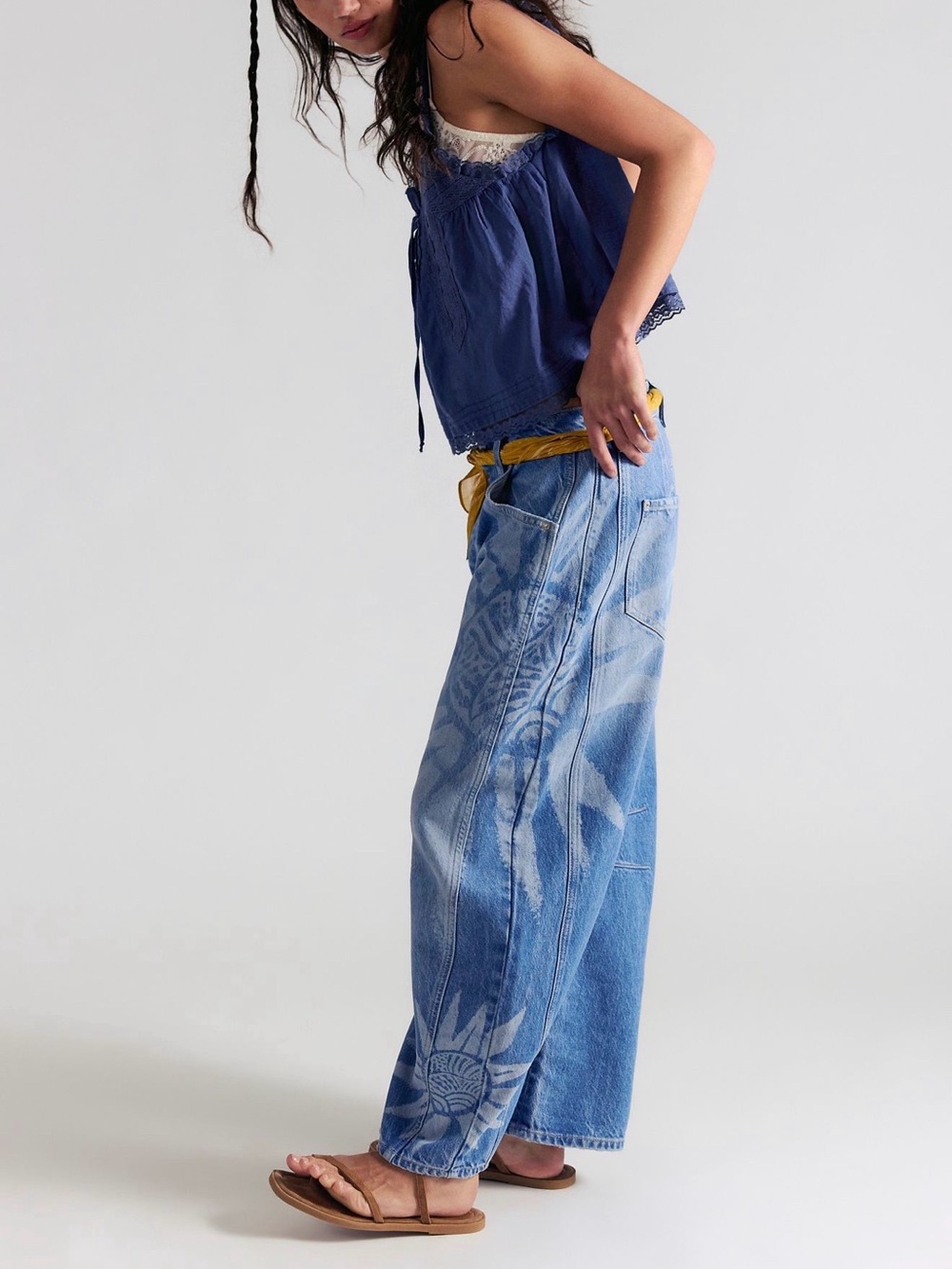 We The Free Good Luck Printed Barrel Jeans in Sun Fade - Picture 3 of 14